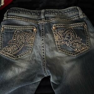 Rock 47’ Wrangler Womens Jeans, low waisted, dark wash, size 5/6 x 32